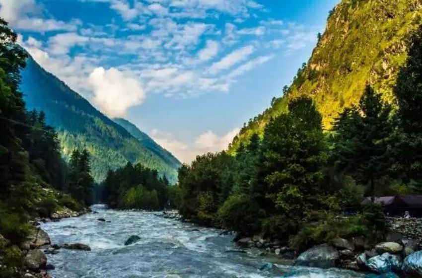 Hiking Destinations in Kasol (1)